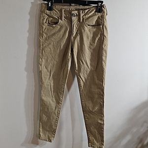 American eagle kaki pants